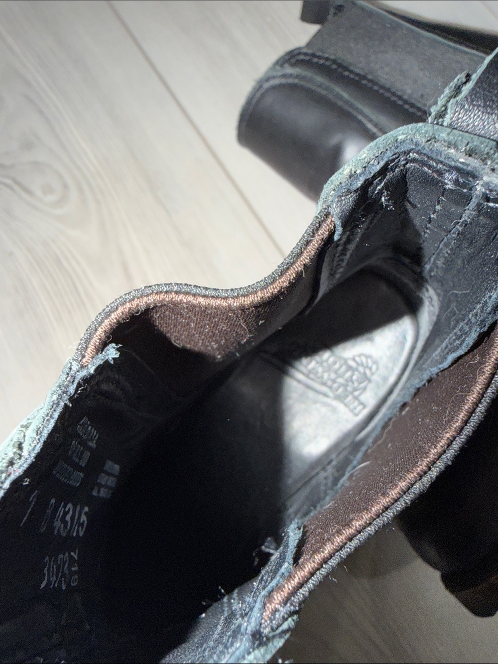 Red Wing Shoes Black Leather Chelsea Booties with Wood-Effect Heel - Picture 4 of 5